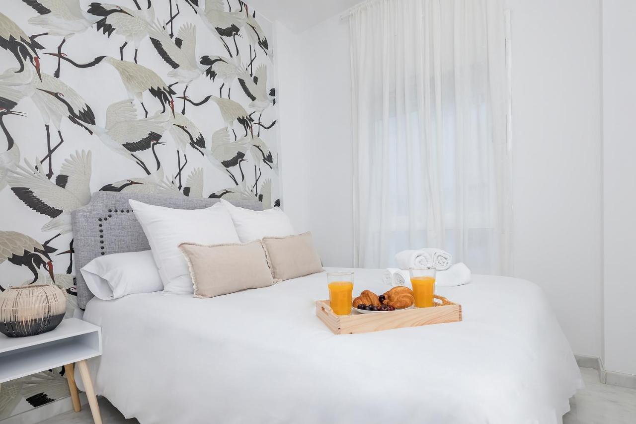 Exclusivo Duplex Carrera Appartement Málaga Buitenkant foto